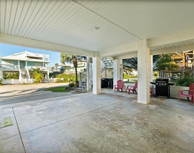 42 Moody Drive - Photo Thumbnail 33