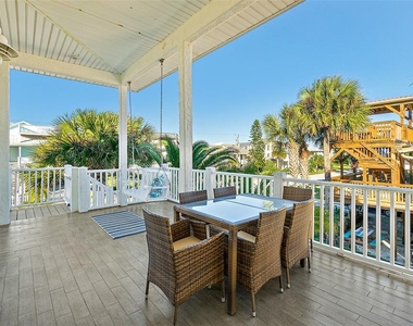 42 Moody Drive - Photo Thumbnail 11
