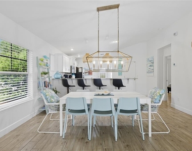 27 Malacompra Road - Photo Thumbnail 16