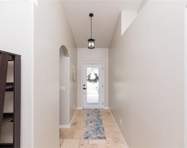 7 Lancaster Lane - Photo Thumbnail 17