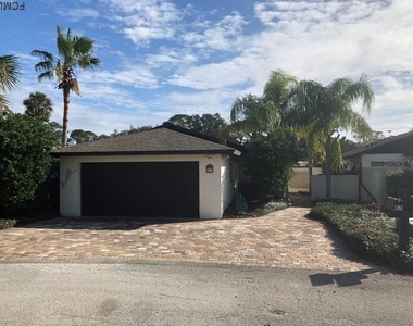 87 Club House Drive - Photo Thumbnail 2