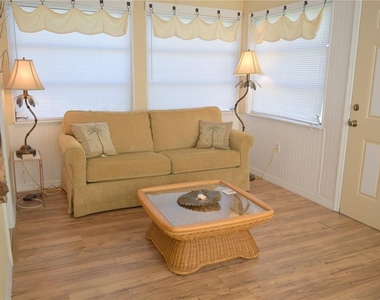 140 W Cowles Street - Photo Thumbnail 6