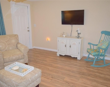 140 W Cowles Street - Photo Thumbnail 2