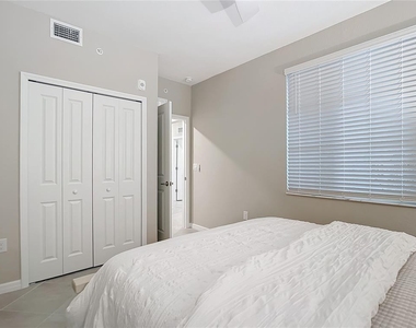 12470 Wellen Golf Street - Photo Thumbnail 25