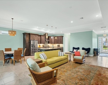 8936 Scallop Way - Photo Thumbnail 10