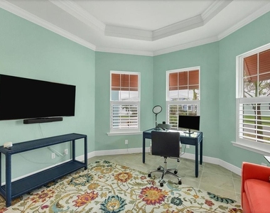 8936 Scallop Way - Photo Thumbnail 30