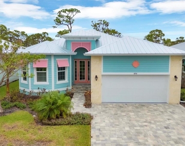 8936 Scallop Way - Photo Thumbnail 2