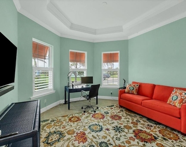 8936 Scallop Way - Photo Thumbnail 29