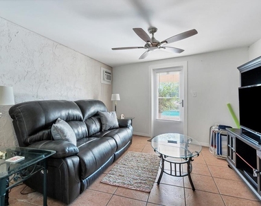 4154 Jennings Boulevard Port - Photo Thumbnail 17
