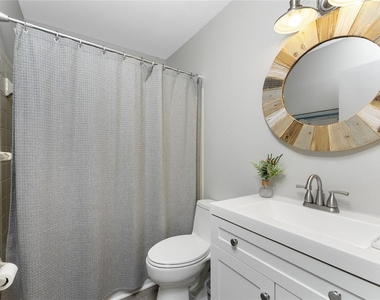 5041 N Beach Rd. - Photo Thumbnail 12