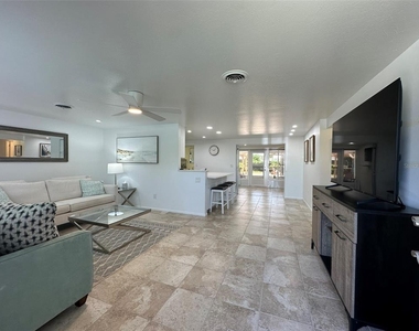 1575 Loralin Drive - Photo Thumbnail 4