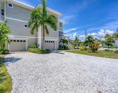 300 Gasparilla Street - Photo Thumbnail 49