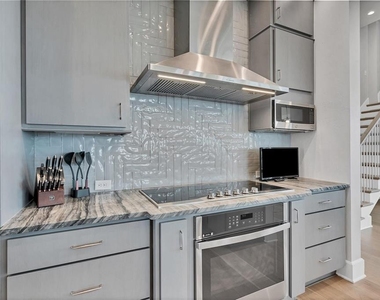 300 Gasparilla Street - Photo Thumbnail 15