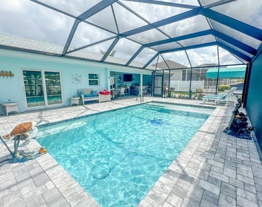 1945 Michigan Avenue - Photo Thumbnail 60