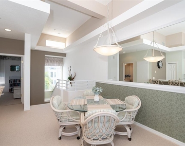 8280 Harborside Circle - Photo Thumbnail 4