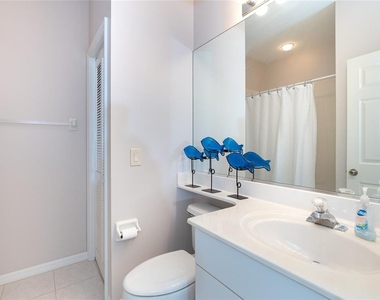 8280 Harborside Circle - Photo Thumbnail 16