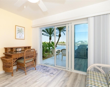 8280 Harborside Circle - Photo Thumbnail 26