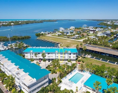8280 Harborside Circle - Photo Thumbnail 31