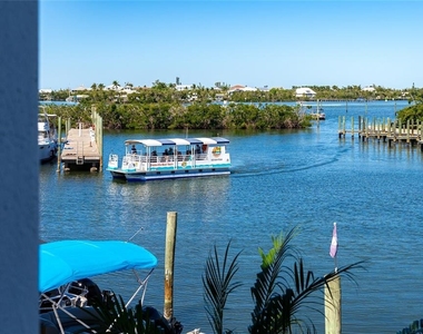 8280 Harborside Circle - Photo Thumbnail 21