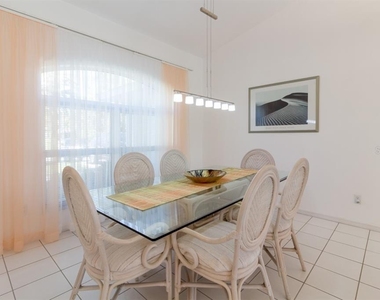 26 Long Meadow Lane - Photo Thumbnail 10