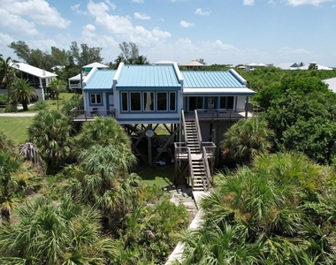 9736 Little Gasparilla Island - Photo Thumbnail 52
