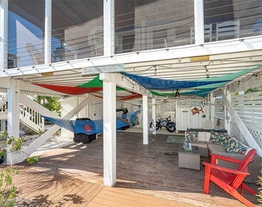210 Bocilla Drive - Photo Thumbnail 39