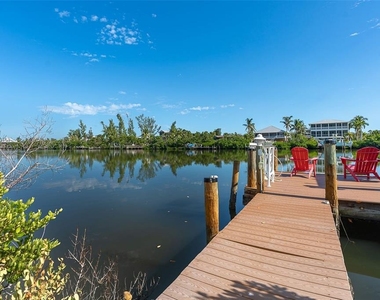 210 Bocilla Drive - Photo Thumbnail 55