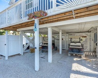 210 Bocilla Drive - Photo Thumbnail 2