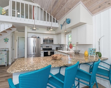 210 Bocilla Drive - Photo Thumbnail 19