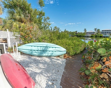 210 Bocilla Drive - Photo Thumbnail 52