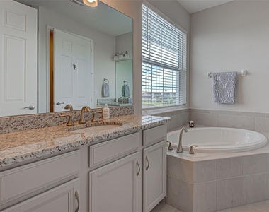 10345 Longshore Road - Photo Thumbnail 32