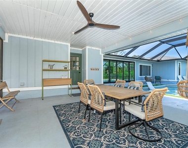 320 Anchor Row - Photo Thumbnail 15
