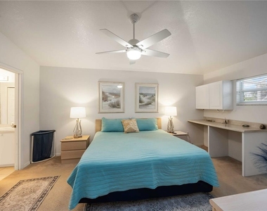 107 Cottage Place - Photo Thumbnail 11