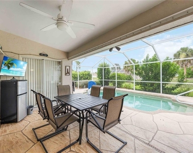 107 Cottage Place - Photo Thumbnail 22