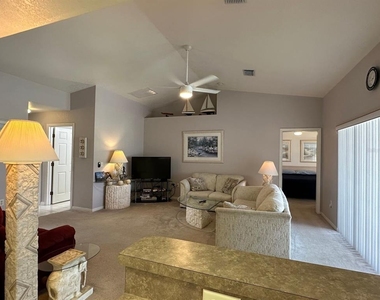 107 Cottage Place - Photo Thumbnail 10