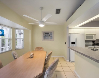 107 Cottage Place - Photo Thumbnail 10