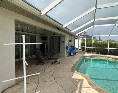 107 Cottage Place - Photo Thumbnail 3
