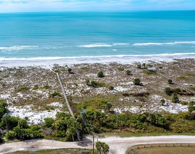 9542 Rum Runner Road - Photo Thumbnail 37