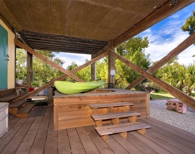 9542 Rum Runner Road - Photo Thumbnail 24