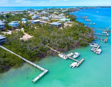 9542 Rum Runner Road - Photo Thumbnail 30