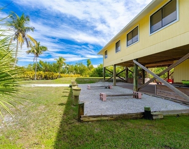 9542 Rum Runner Road - Photo Thumbnail 26