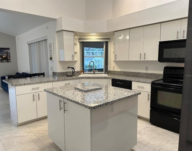 1238 Yorkshire Street - Photo Thumbnail 14