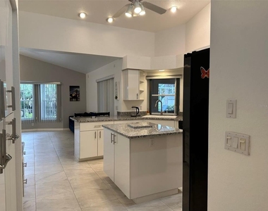 1238 Yorkshire Street - Photo Thumbnail 16