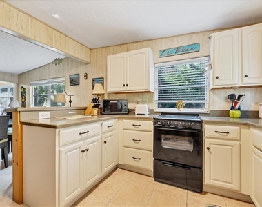 8144 Little Gasparilla Island - Photo Thumbnail 10