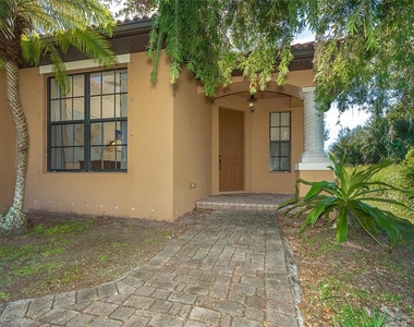 431 Albatross Road - Photo Thumbnail 2