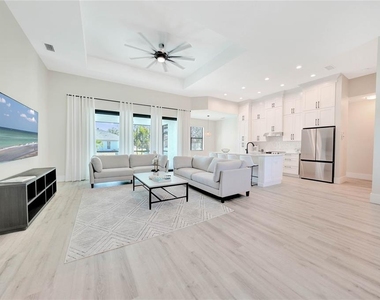 3600 Cincinnati Street - Photo Thumbnail 10