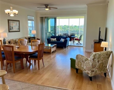 8561 Amberjack Circle - Photo Thumbnail 9