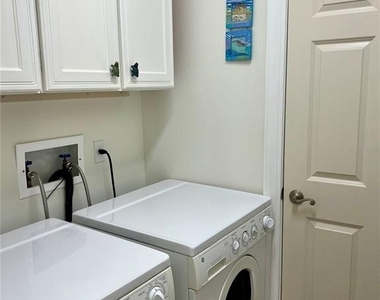 8561 Amberjack Circle - Photo Thumbnail 20