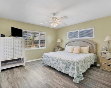 9350 Little Gasparilla Island - Photo Thumbnail 32