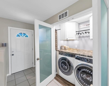2684 Titania Road - Photo Thumbnail 23